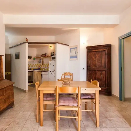 Apartment Al Piazzale Fronte Porto *
